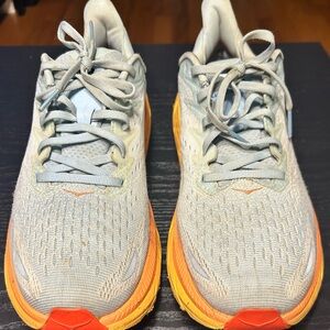 Hoka Clifton 8 size 10.5W 9M